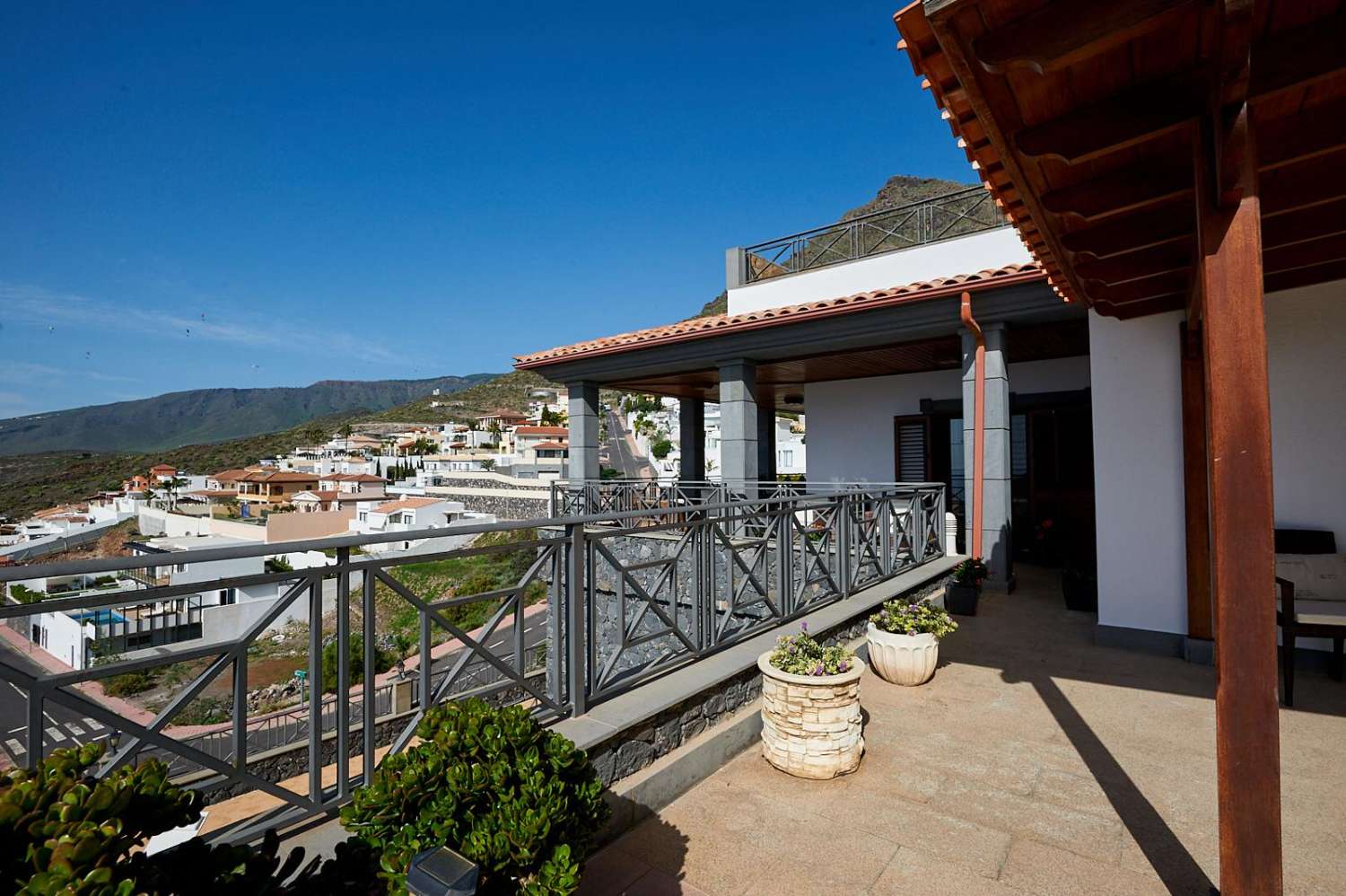 Preciosa Villa en Roque del Conde Costa Adeje