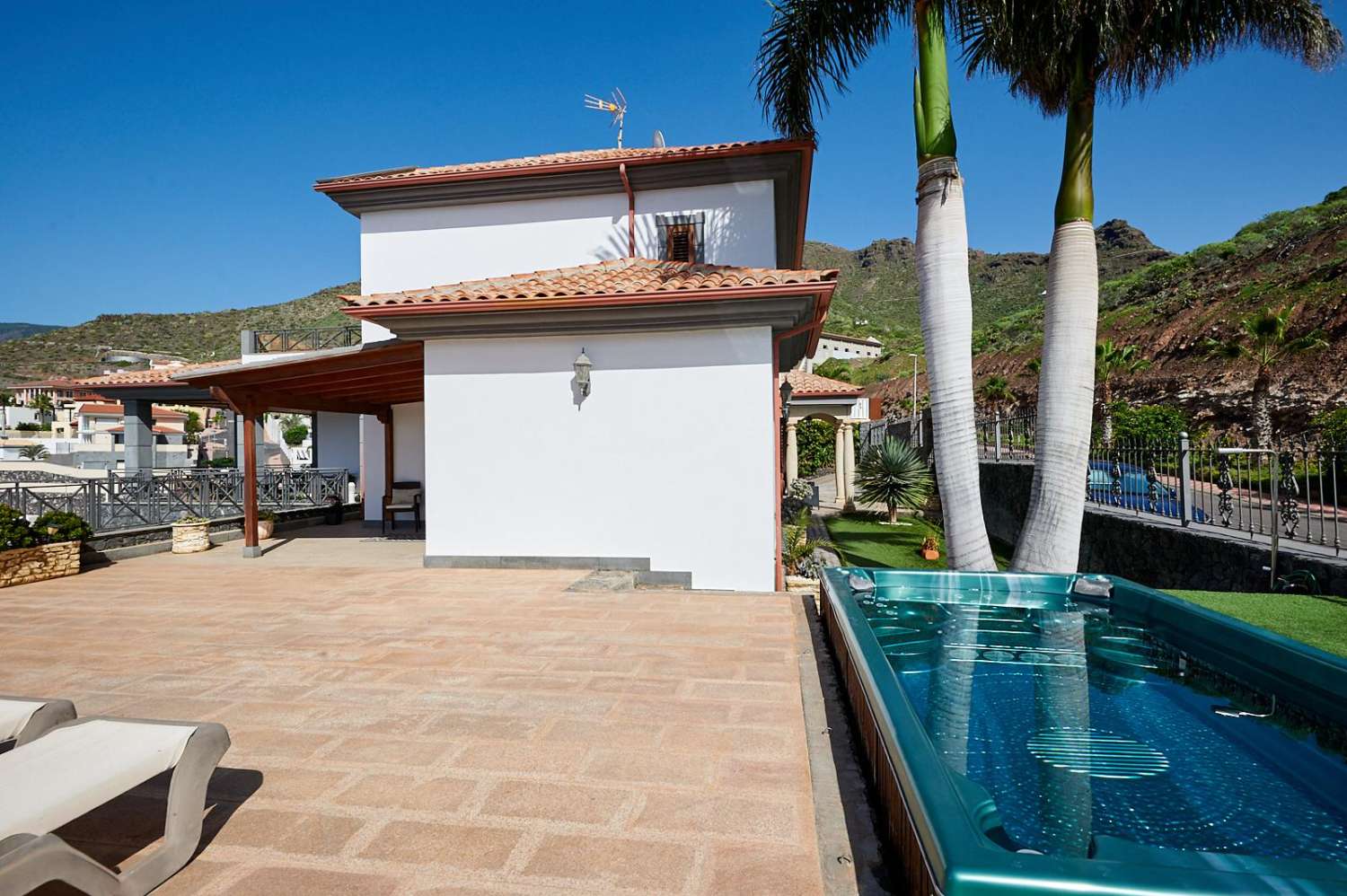 Preciosa Villa en Roque del Conde Costa Adeje