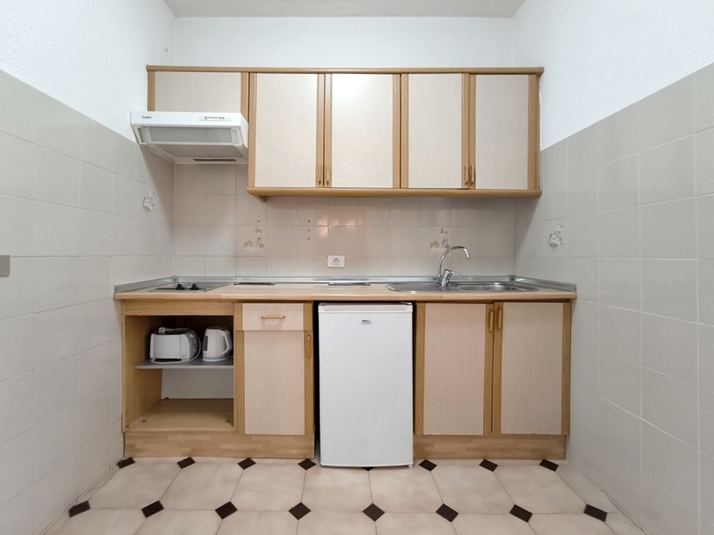 SE VENDE ESTUDIO EN SAN EUGENIO BAJO