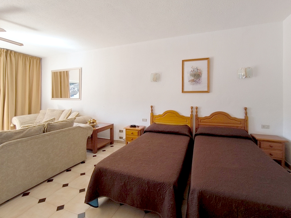 SE VENDE ESTUDIO EN SAN EUGENIO BAJO