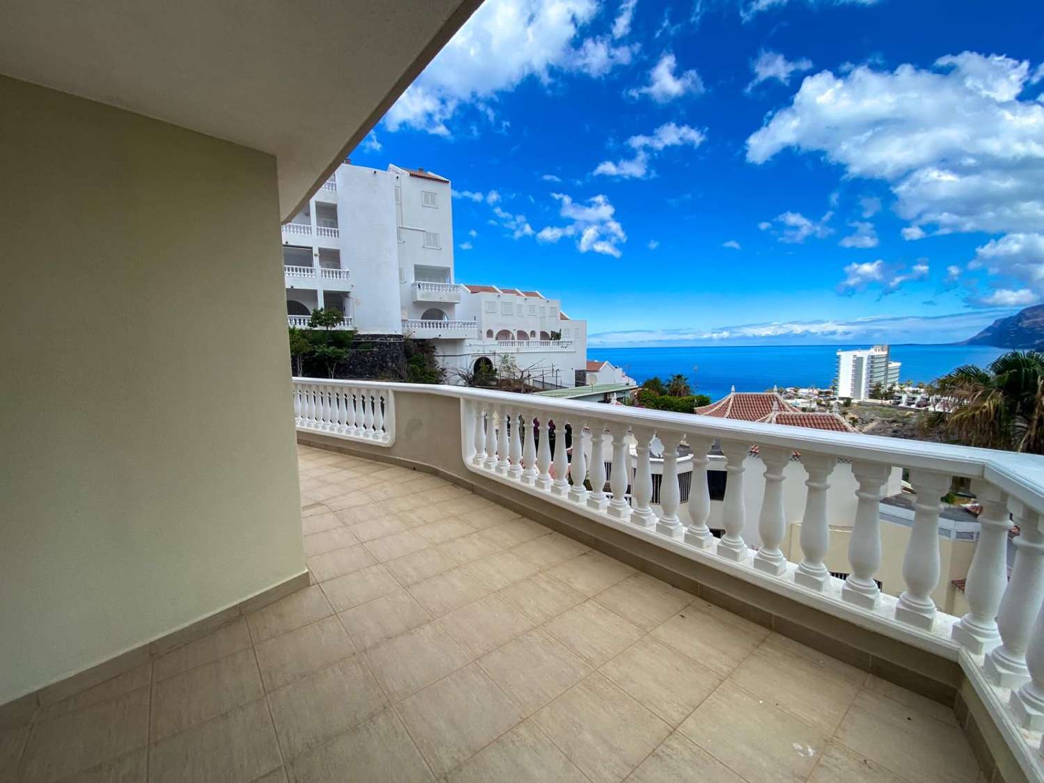 Acantilado De Los Gigantes Apartment for sale